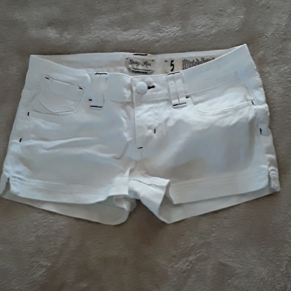 White Jean's shorts Size 5